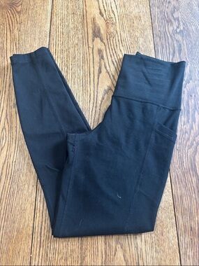 Yogalicious Lux Black High-Waist Leggings With Pockets - 7/8 Length